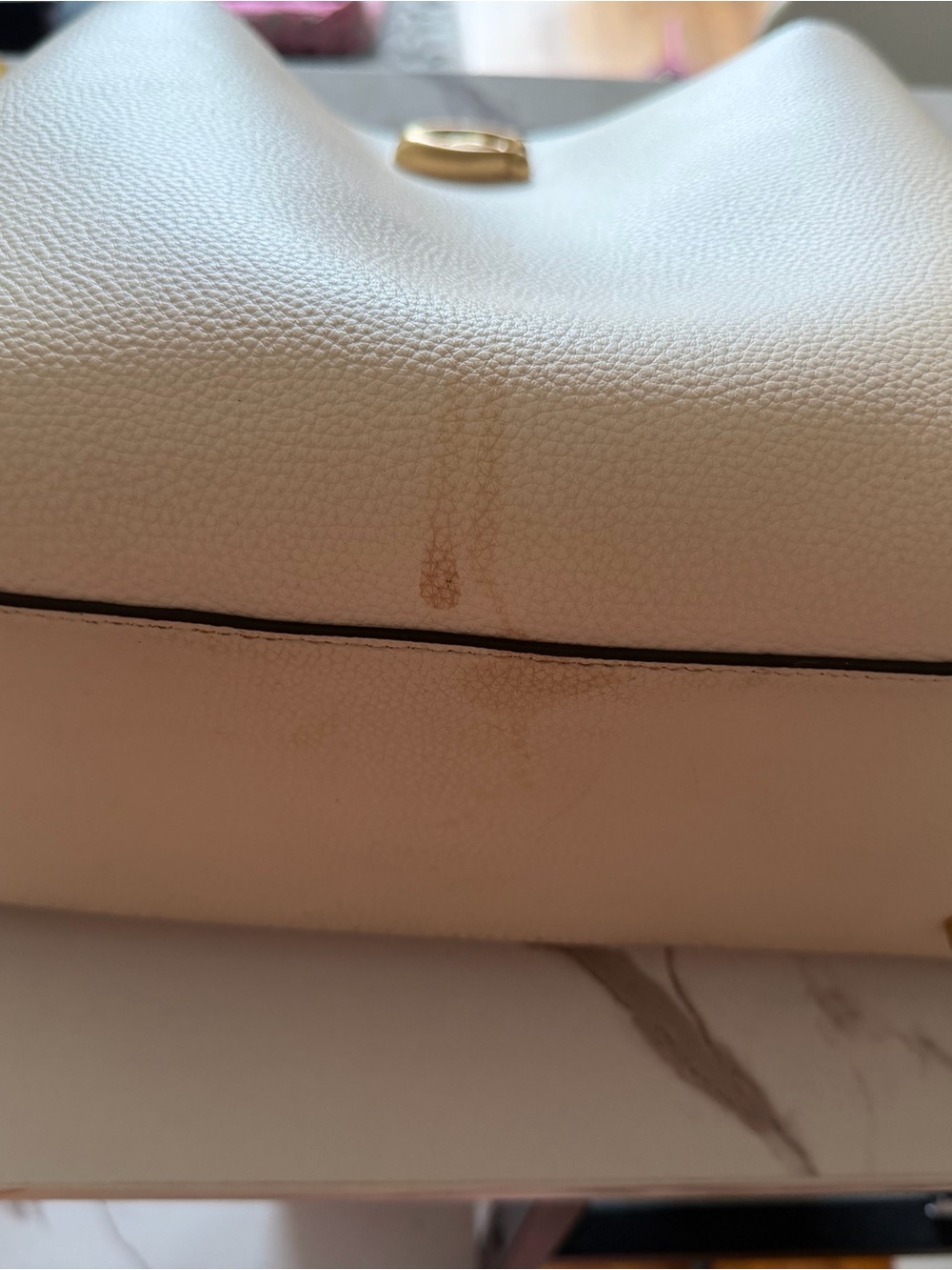 Coach Cream Leather Shoulder Bag with Gold Hardware - Picture 6 of 6